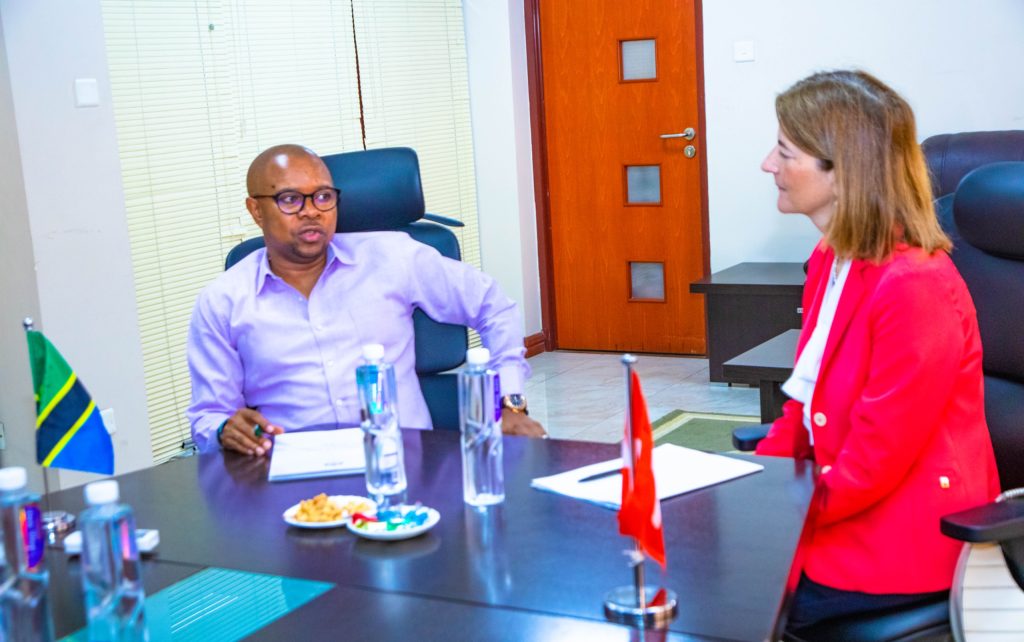 MHE. RIDHIWANI KIKWETE AKUTANA NA BALOZI WA USWISI