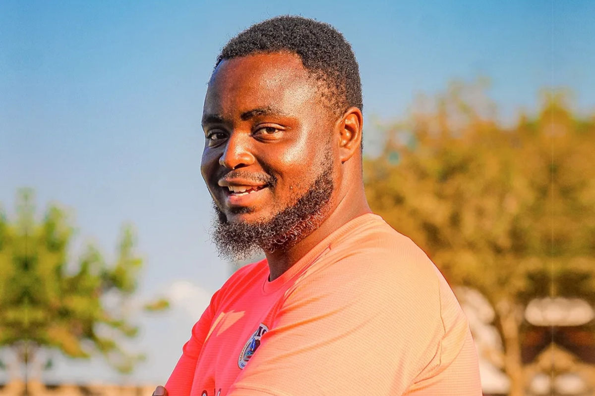 Kocha mpya KMC, Mubesh aona mwanga KMC